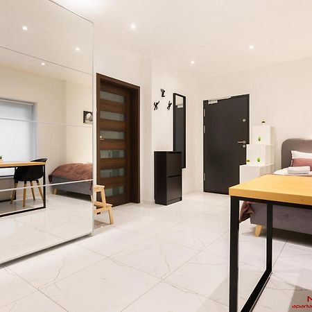 Apartment Nearto Old Town Halicka Street Krakau Buitenkant foto